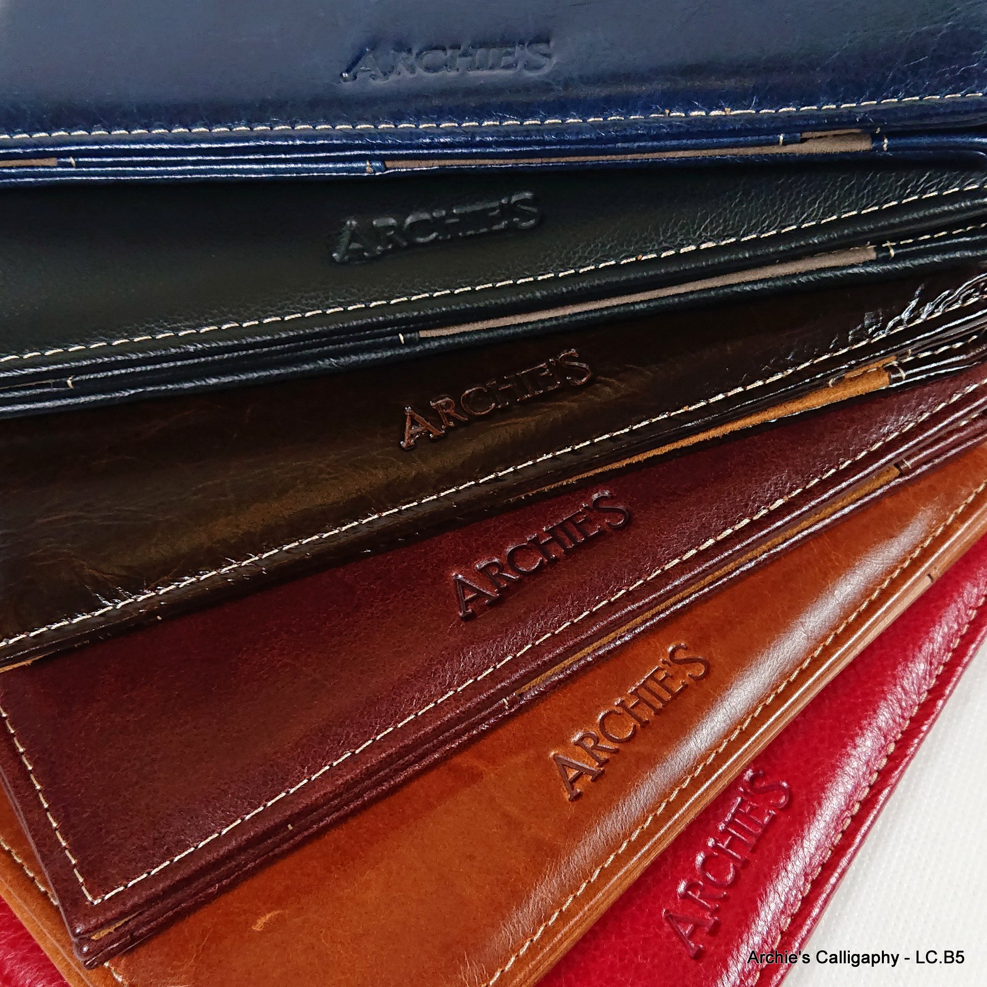 544-65de7226afe17d4fe933f55c0315dc7b5d7ac2a3bf16c1-07555263 Sk√≥rzana okŇāadka na notes B5 - zdjecie 2