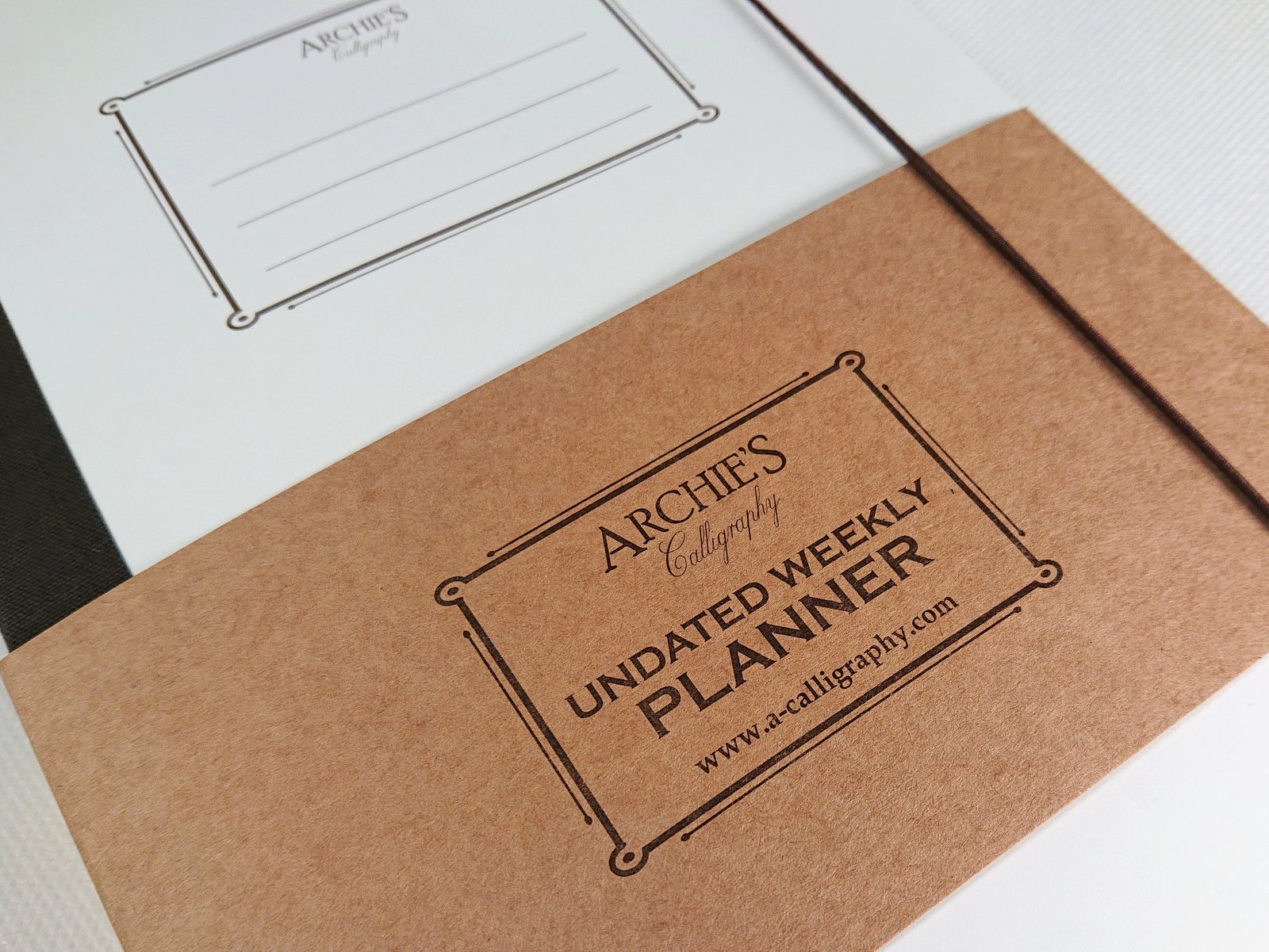 Planner tygodniowy uniwersalny B5 | Archie’s Calligraphy Planner tygodniowy - zdjecie 1